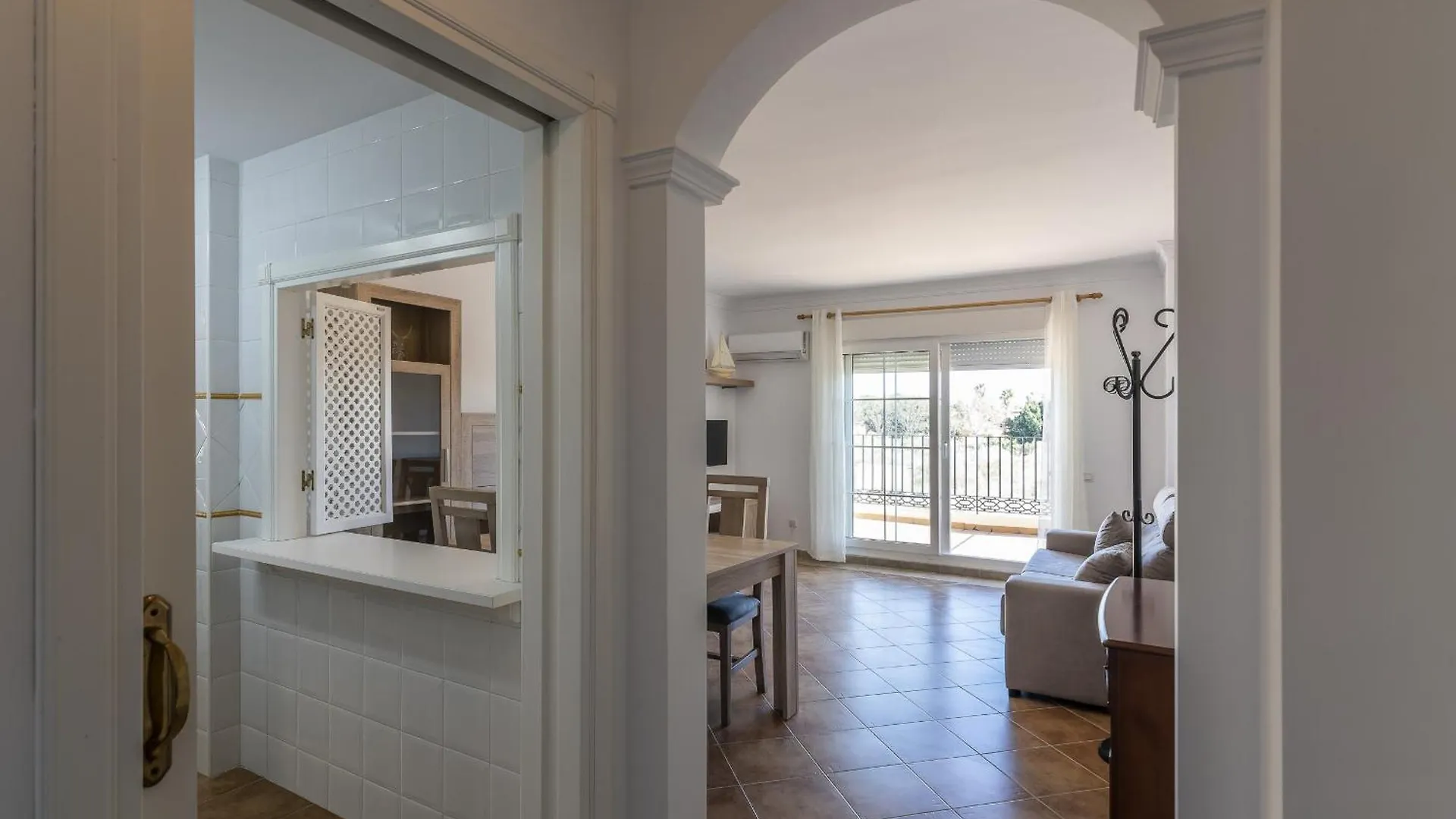La Quinta I By H Daire Isla Canela